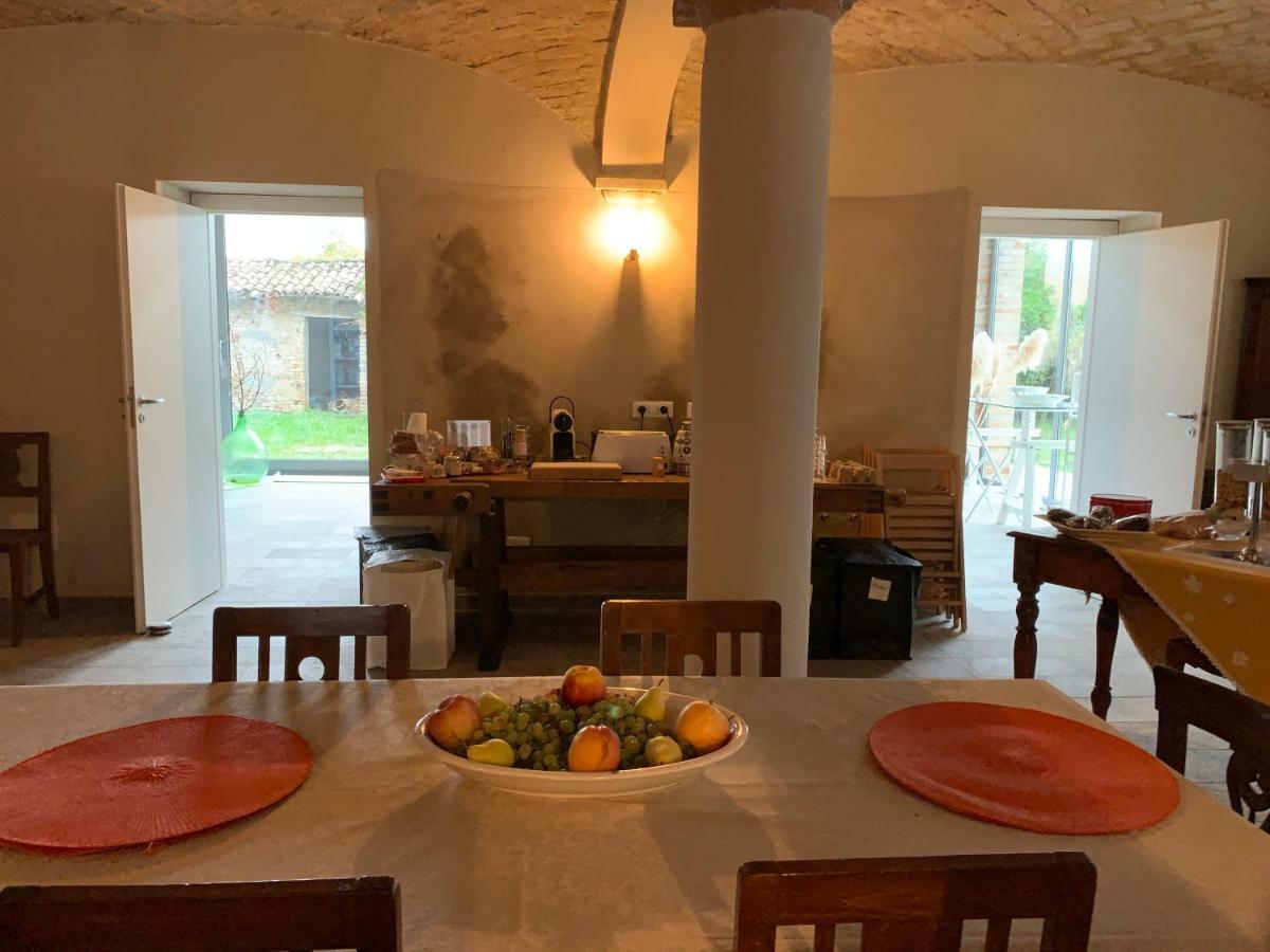Agriturismo Laterzola 3.0 Fiorenzuola dʼArda Dış mekan fotoğraf